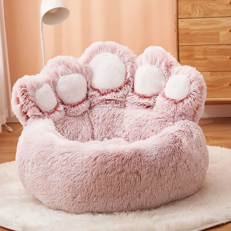 Paw print bed